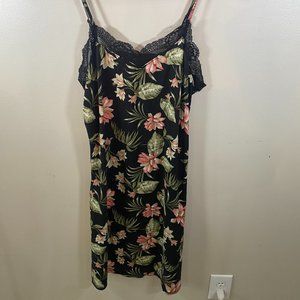 NWT BCBG MaxAzria Nightgown